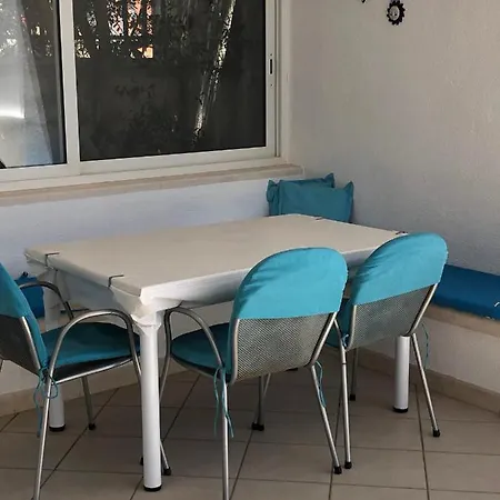 Roberta Apartamento Bol