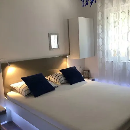 Apartamento Roberta *