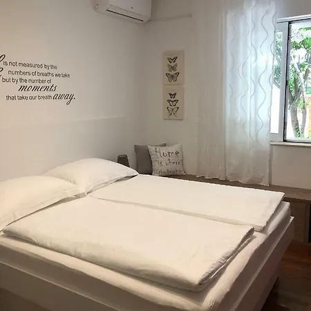Apartamento Roberta *