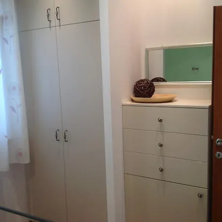 Roberta Apartman Bol